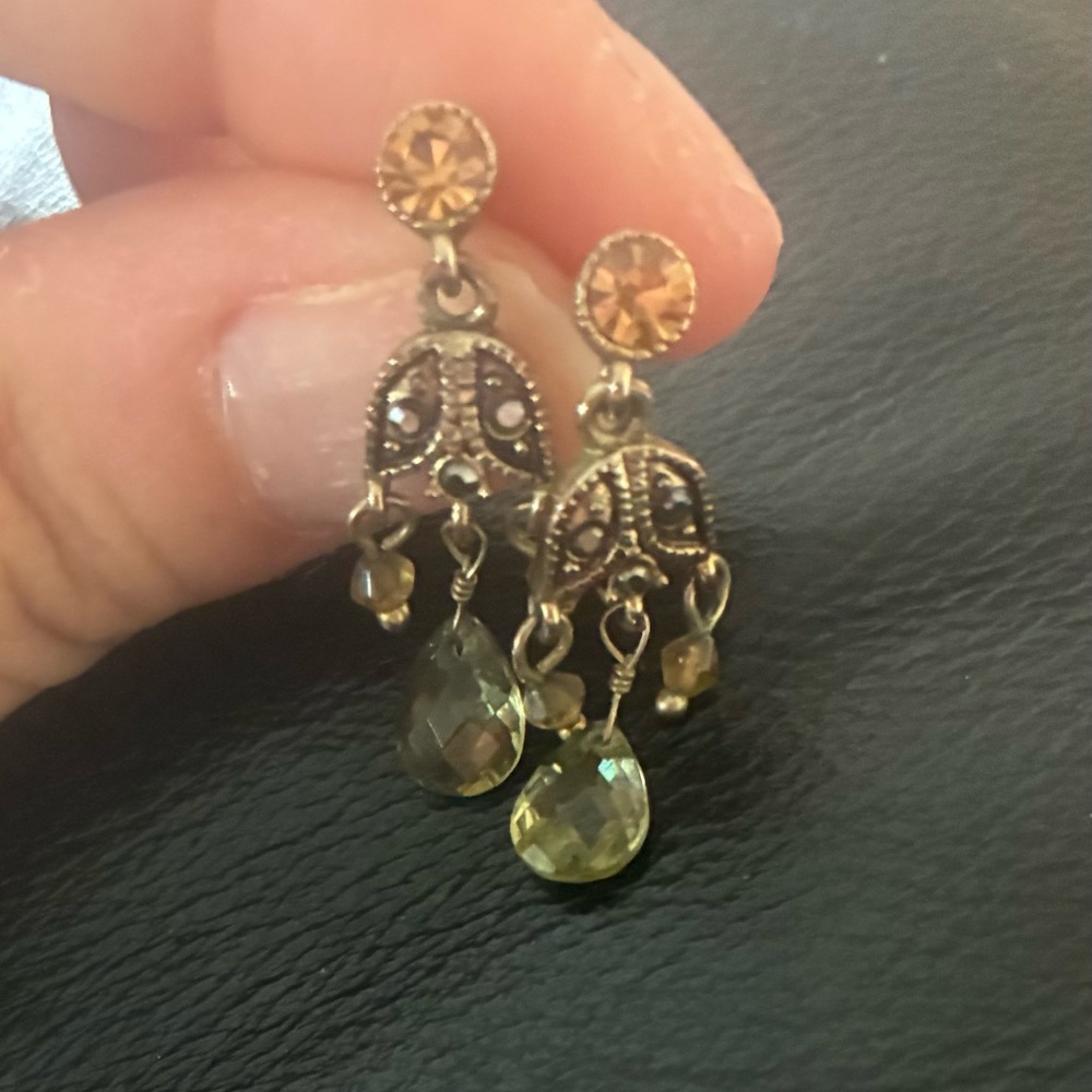Earrings - Picture 3 of 4